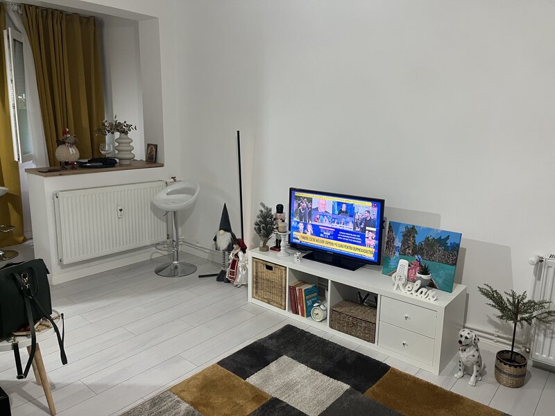 Titan garsoniera lux vanzare