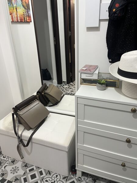 Titan garsoniera lux vanzare